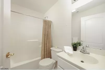 201 Merry Ln, Hillsborough Township, NJ 08844 - Photo 28