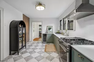 181 Mitchell St, West Orange Township, NJ 07052 - Photo 14