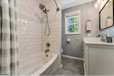 64 Ellis Rd, Holland Township, NJ 08848 - Photo 18