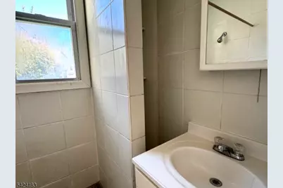 793 E 19th St #1, Paterson, NJ 07501 - Photo 4