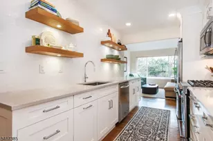 10 Hemlock Ln, Harding Township, NJ 07960 - Photo 8