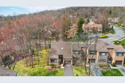 10 Hemlock Ln, Harding Township, NJ 07960 - Photo 4