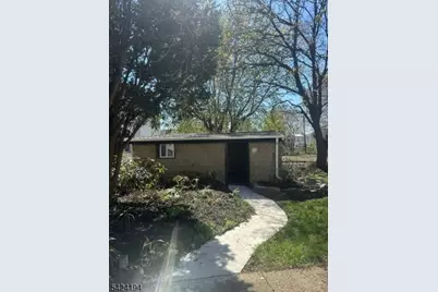 814 Somerset St, Gloucester City, NJ 08030 - Photo 2