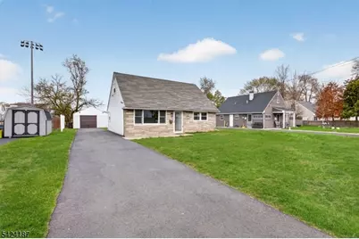 22 Farrell Ave, Ewing Township, NJ 08618 - Photo 4