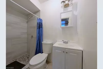 448 Fulton St, Elizabeth, NJ 07206 - Photo 32