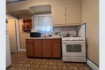 317 Dietz St, Roselle, NJ 07203 - Photo 8