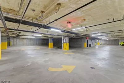 649 38th St, Union City, NJ 07087 - Photo 34