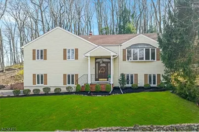 24 Lord William Penn Dr, Morris Township, NJ 07960 - Photo 1