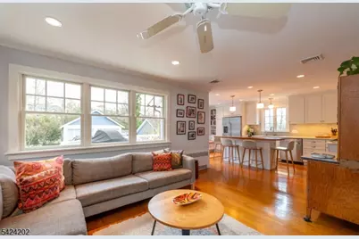 105 Durand Rd, Maplewood, NJ 07040 - Photo 24