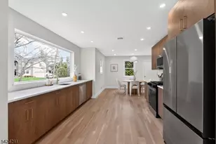 14 Harvest Ave, East Hanover Township, NJ 07936 - Photo 8