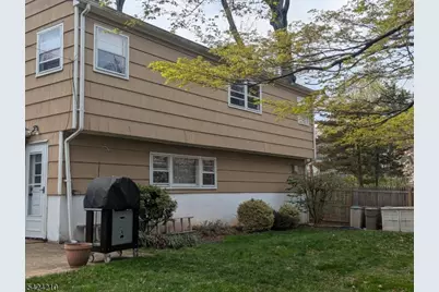 889 Fernwood Ave, Plainfield, NJ 07062 - Photo 2