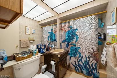 44 Scott Ter, Clifton, NJ 07013 - Photo 8