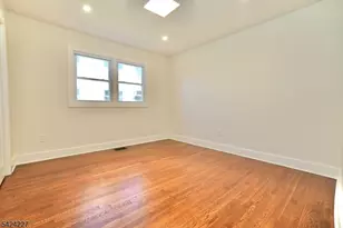 25 Sanford Ave First Floor, Belleville, NJ 07109 - Photo 12