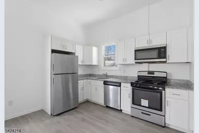 7 Prospect Ter, East Orange, NJ 07017 - Photo 8