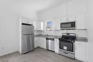 7 Prospect Terrace, East Orange, NJ 07017 - Photo 8