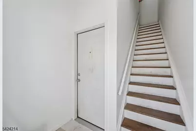 7 Prospect Ter, East Orange, NJ 07017 - Photo 16