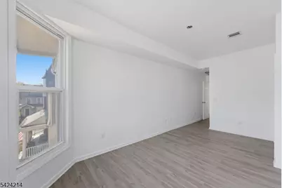 7 Prospect Ter, East Orange, NJ 07017 - Photo 18