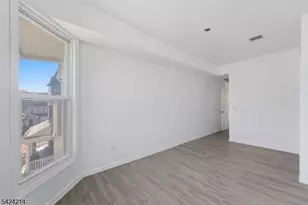 7 Prospect Terrace, East Orange, NJ 07017 - Photo 18