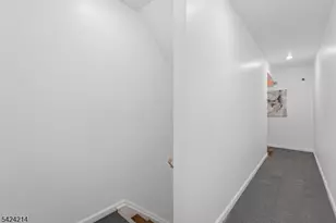 7 Prospect Terrace, East Orange, NJ 07017 - Photo 36