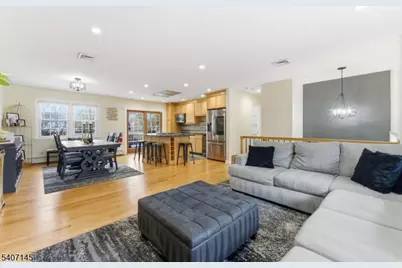 1 Chalen Ct, Pequannock Township, NJ 07444 - Photo 4