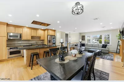 1 Chalen Ct, Pequannock Township, NJ 07444 - Photo 8