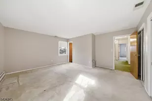 14 Mabro Dr, Denville, NJ 07834 - Photo 26