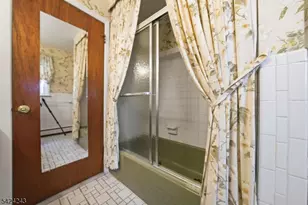 14 Mabro Dr, Denville, NJ 07834 - Photo 38