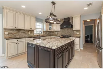 12 Fox Run, Parsippany, NJ 07054 - Photo 10