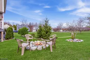2 Bluffs Ct, Hamburg, NJ 07419 - Photo 44