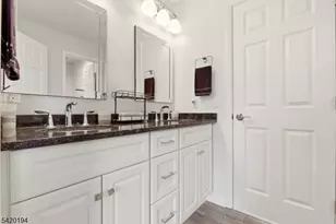 2 Bluffs Ct, Hamburg, NJ 07419 - Photo 28