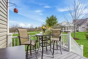 2 Bluffs Ct, Hamburg, NJ 07419 - Photo 40