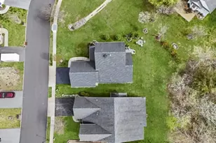 2 Bluffs Ct, Hamburg, NJ 07419 - Photo 48