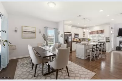 2 Bluffs Ct, Hamburg, NJ 07419 - Photo 14