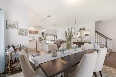 2 Bluffs Ct, Hamburg, NJ 07419 - Photo 16