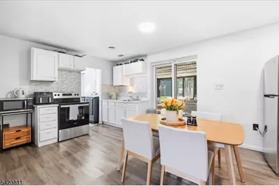 38 Holiday Dr, Hopatcong, NJ 07843 - Photo 26