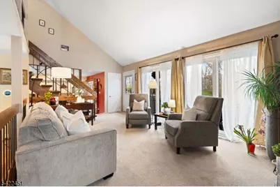 124 Bluebird Dr, Hillsborough Township, NJ 08844 - Photo 6