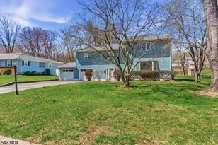 5 Hastings Rd, Parsippany, NJ 07950 - Photo 2