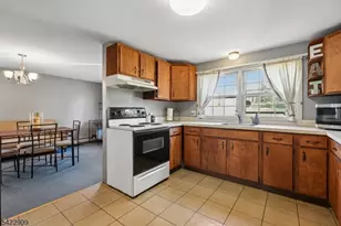 55 Washington Valley Rd, Warren Township, NJ 07059 - Photo 8