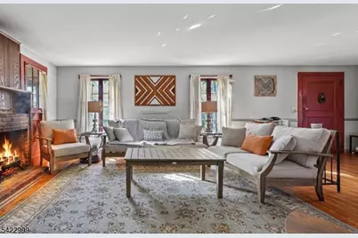 55 Washington Valley Rd, Warren Township, NJ 07059 - Photo 4