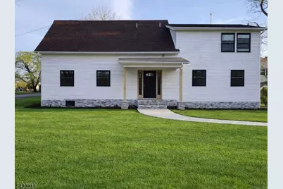 77 Greenbrook Rd, Middlesex, NJ 08846 - Photo 2