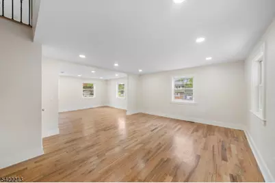 77 Greenbrook Rd, Middlesex, NJ 08846 - Photo 12