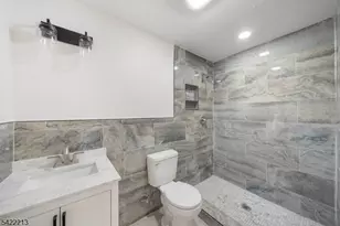 77 Greenbrook Rd, Middlesex, NJ 08846 - Photo 20
