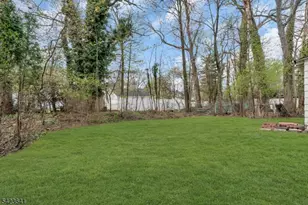 24 A Hollywood Ave, Cranford Township, NJ 07016 - Photo 40