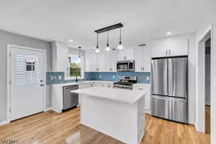 24 A Hollywood Ave, Cranford Township, NJ 07016 - Photo 18