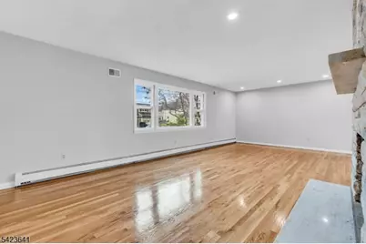 24A Hollywood Ave, Cranford Township, NJ 07016 - Photo 12