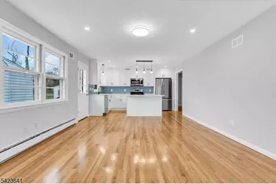 24A Hollywood Ave, Cranford Township, NJ 07016 - Photo 14