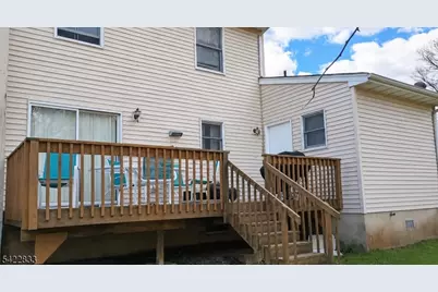 125 Alcorne St, Franklin Township, NJ 08873 - Photo 8
