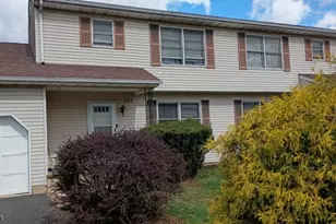 125 Alcorne St, Franklin Township, NJ 08873 - Photo 1