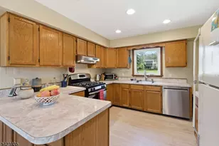 3 Brown Ct, Clinton Township, NJ 08801 - Photo 14