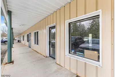 50 Hopatchung Rd, Hopatcong, NJ 07843 - Photo 8